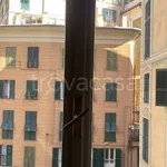 Affitto 4 camera appartamento di 122 m² in Genova