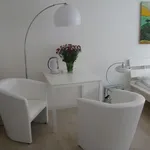 Rent 1 bedroom apartment of 35 m² in Bremen