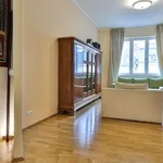 Rent 3 bedroom apartment of 87 m² in Warsaw