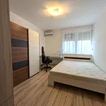 Rent 4 bedroom apartment in Debrecen