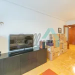 Alquilo 4 dormitorio apartamento de 126 m² en Oviedo