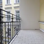 klassische Altbauwohnung 4 Zimmer mit Balkon - MITTEN IN DER STADT!