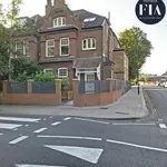 Rent 2 bedroom flat in Chiswick