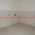 Affitto 4 camera appartamento di 90 m² in Savona