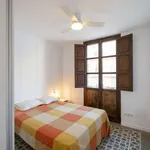 Rent 2 bedroom apartment of 90 m² in valencia