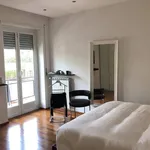 Rent 3 bedroom apartment of 125 m² in Roma