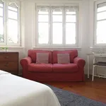 Rent 5 bedroom apartment in Lisbon