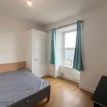 Rent 3 bedroom flat in Scotland