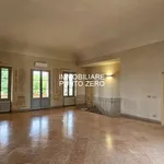 Rent 5 bedroom apartment of 200 m² in Parma