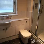 Rent 2 bedroom flat in Aberdeen