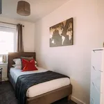 Rent 4 bedroom house in Yorkshire And The Humber