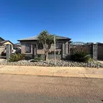 Rent 3 bedroom house of 65 m² in Pretoria