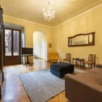 Rent 2 bedroom apartment of 130 m² in florence