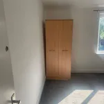 Rent 3 bedroom house in East Midlands