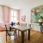 Miete 4 Schlafzimmer wohnung von 110 m² in Berlin