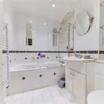 Rent 3 bedroom flat in London