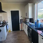 Rent 3 bedroom house in Kirklees