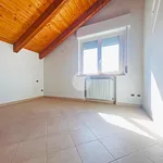 Rent 6 bedroom house of 200 m² in Pinerolo