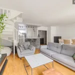 Rent 2 bedroom apartment of 93 m² in Clichy