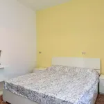 Rent 6 bedroom apartment in Rome