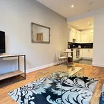 Rent 2 bedroom flat in Glasgow