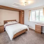 Rent 6 bedroom house in West Midlands