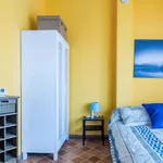 Rent 5 bedroom apartment in Valencia