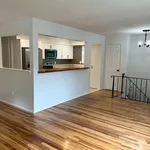 Rent 3 bedroom apartment in Ridge