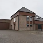 Bedrijfsgebouw met woonst in Verrebroek