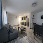 Rent 1 bedroom apartment of 484 m² in Paris