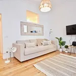 Rent 3 bedroom apartment in lisbon