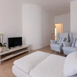 Rent 2 bedroom apartment in Porto