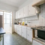 Rent a room in lisbon