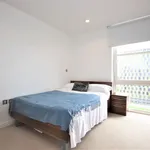 Rent 2 bedroom flat in Salford