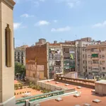 Rent 4 bedroom apartment in Barcelona