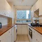 Rent 2 bedroom flat in London