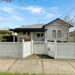 Rent 4 bedroom house in Ballarat Central