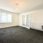 Rent 3 bedroom flat in West Midlands