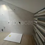 Affitto 3 camera appartamento di 110 m² in Lecco