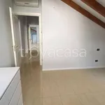 Affitto 4 camera appartamento di 115 m² in Gallarate