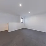 Rent 4 bedroom house in Thornhill Park