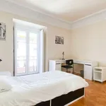 Rent a room in lisbon