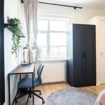 Huur 5 slaapkamer appartement van 70 m² in The Hague