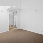 Rent 1 bedroom apartment in Melbourne