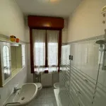 Rent 2 bedroom apartment of 70 m² in Milan