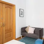 Rent a room of 140 m² in madrid