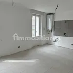 Affitto 3 camera appartamento di 75 m² in Bergamo