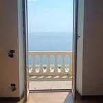 Rent 2 bedroom apartment of 105 m² in genova