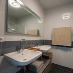 Huur 4 slaapkamer appartement van 107 m² in Weesperzijde