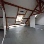 Maison de 186 m² avec 6 chambre(s) en location à Villers-en-Arthies